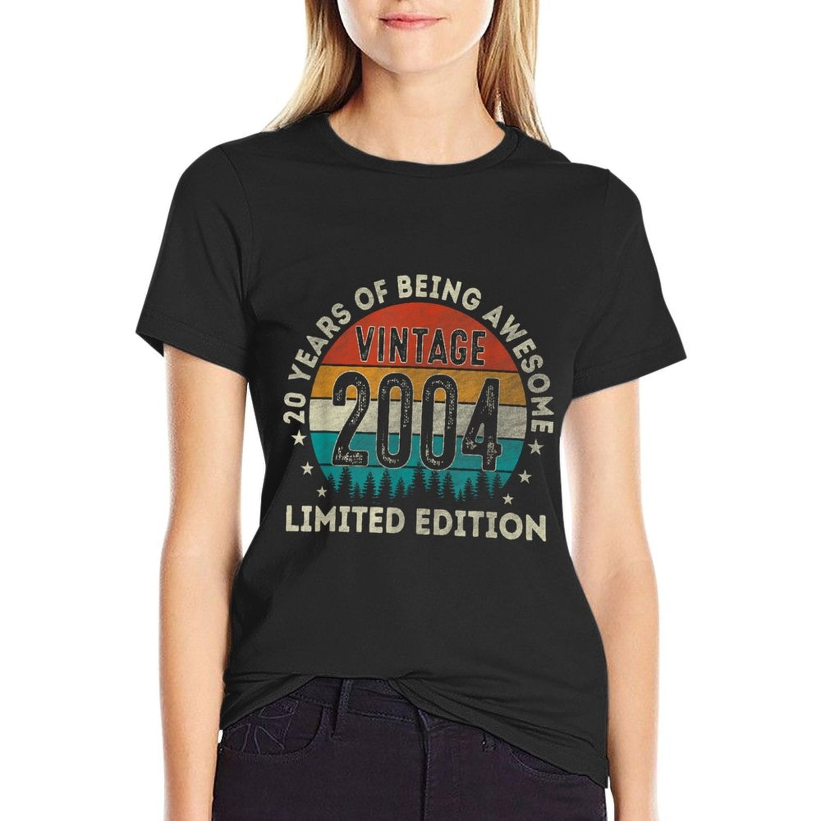 Vintage 2004 20th Birthday Retro Gift Men Women 20 Years Old  Durable T-Shirt