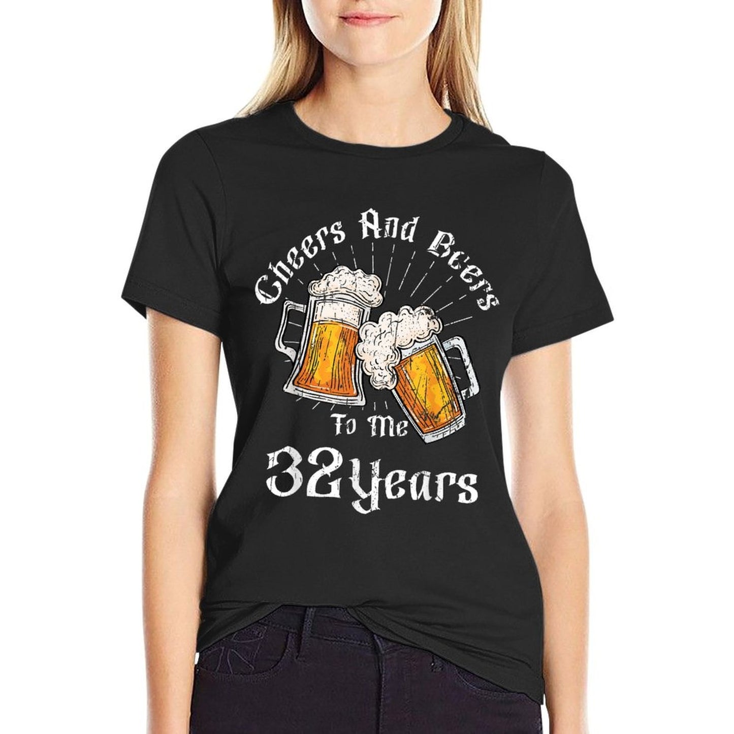 32 Years Cheers Beers Party 32nd Birthday Beer Drinker Team  Slim-fit Cut T-Shirt