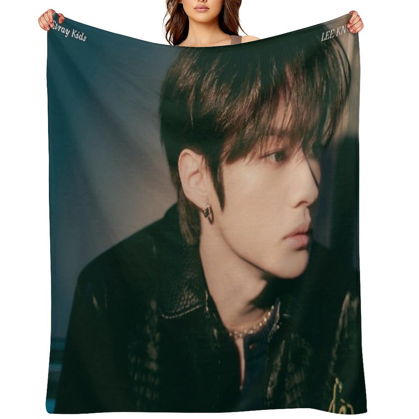 STRAY KIDS LEEKNOW Plush Throw Blanket