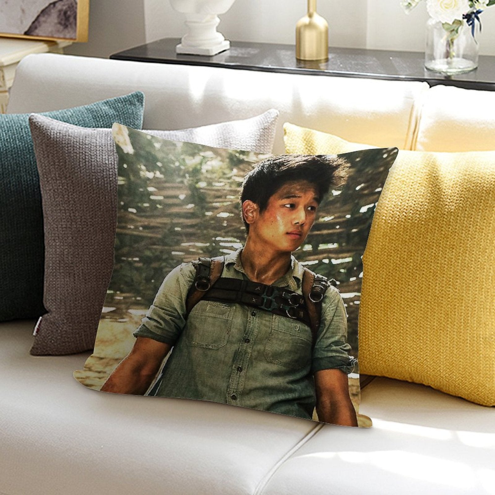 The Maze Runner - Minho Soft Decorative Cover Throw Pillow