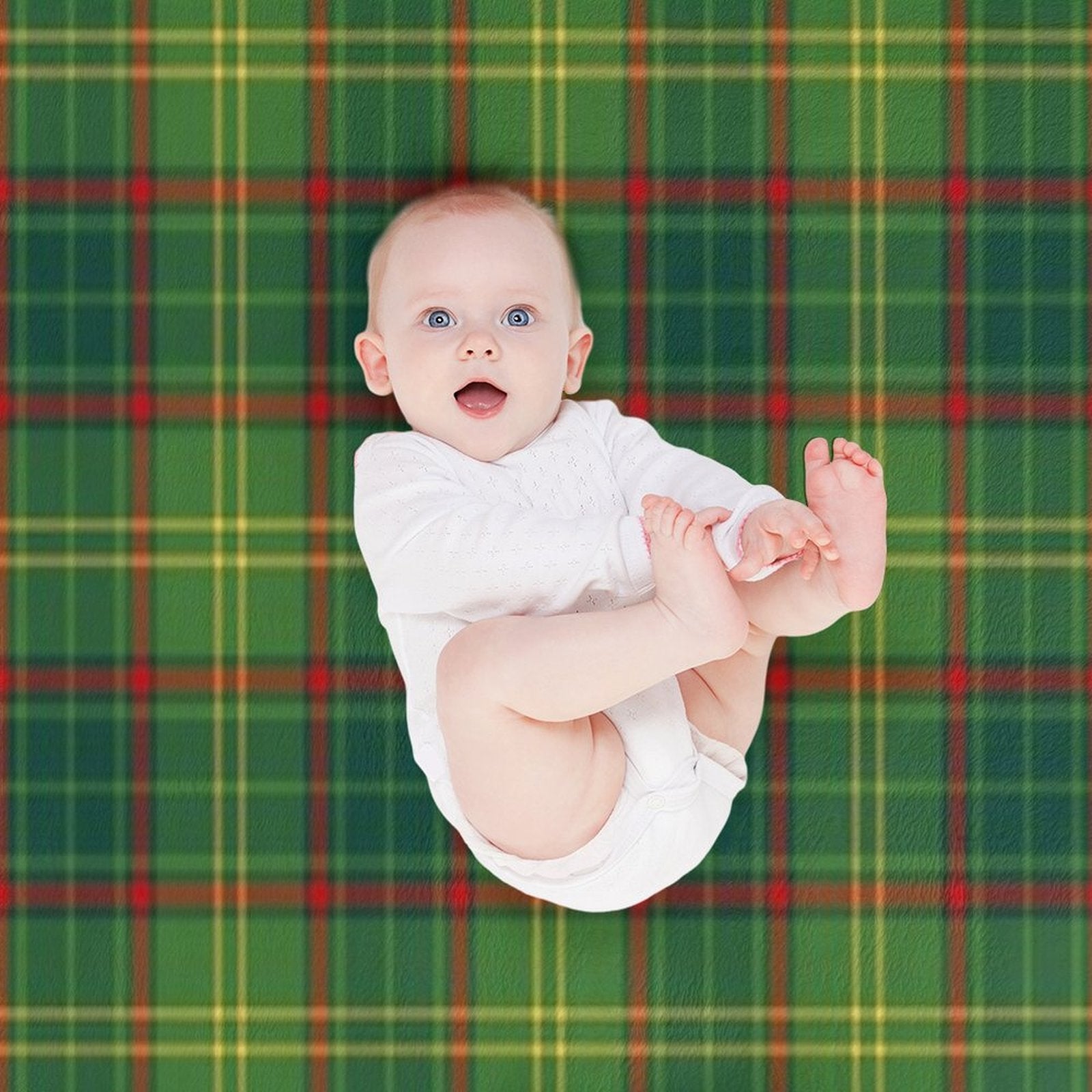 County ARMAGH Tartan  Official Armagh Tartan, Ulster, Ireland Gift-ready Throw Blanket