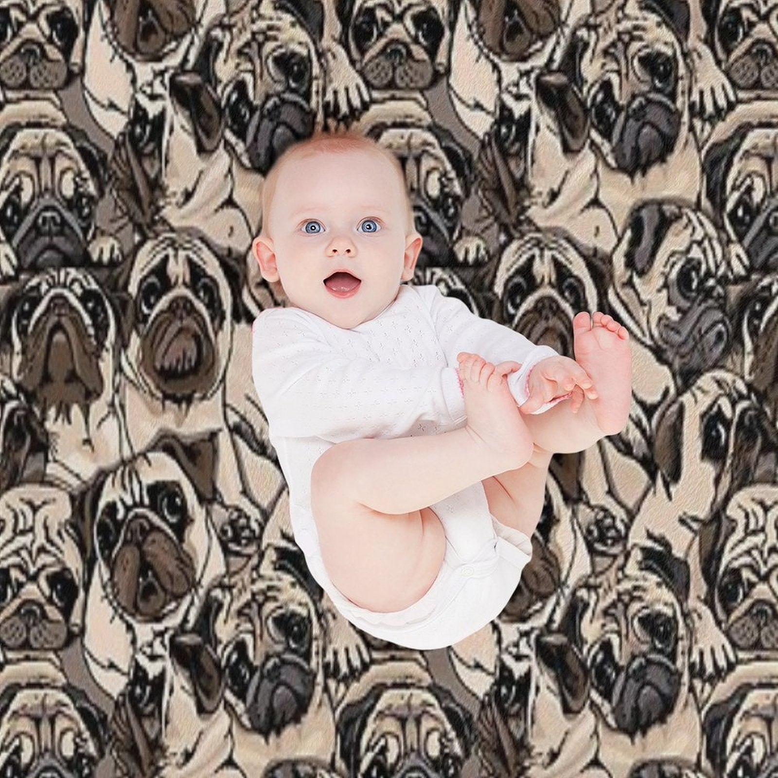 Cute Pug Dog For Pug Mom, Pug Dad, Pug Lovers Comfort Throw Blanket