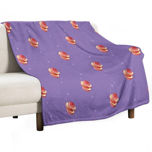 Sliced Apple Machine-washable Throw Blanket