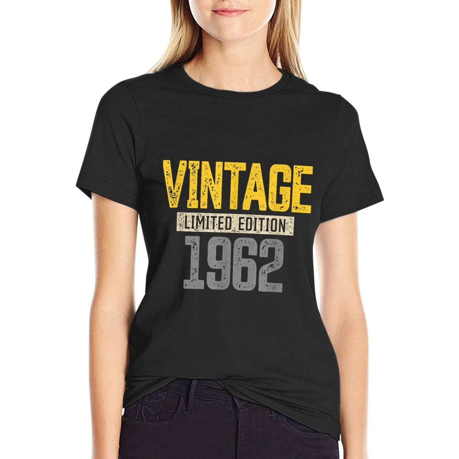 60th Birthdays Men Women Vintage 1962 60th Birthday  Versatile T-Shirt