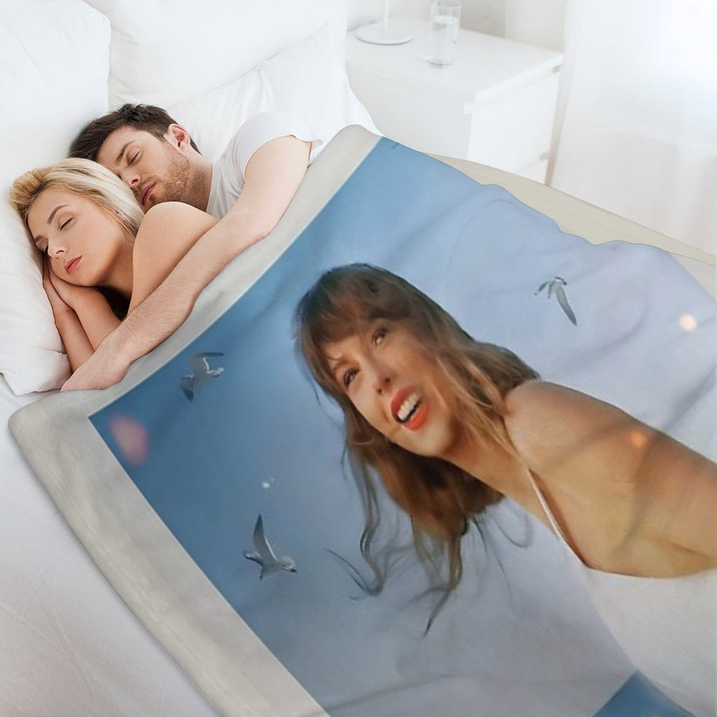 Officer From 1989 All-season Throw Blanket