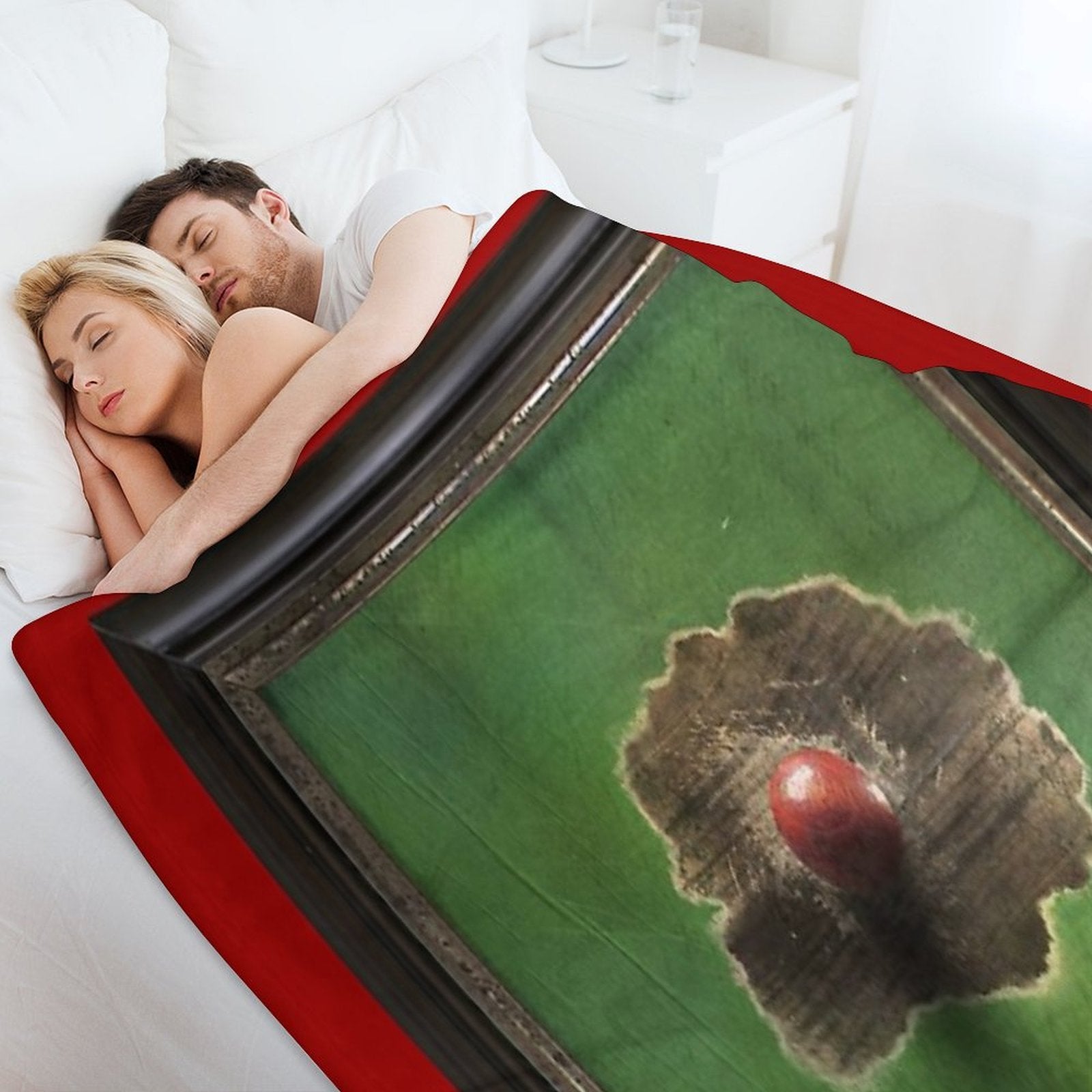 IN THIS BOX ARE SUCH DELIGHTS Travel-friendly Throw Blanket