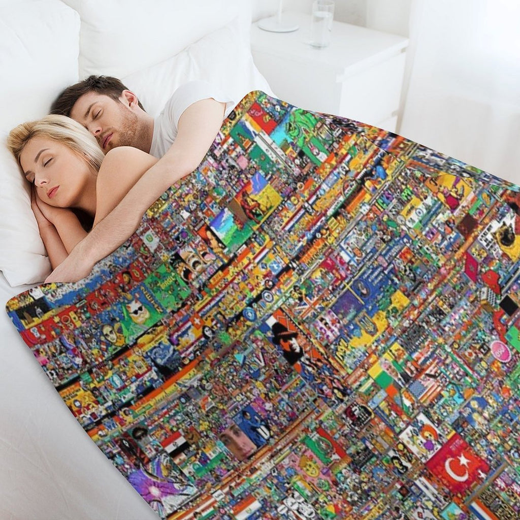 Final Canvas of Reddit Place 2023 Comfort Throw Blanket