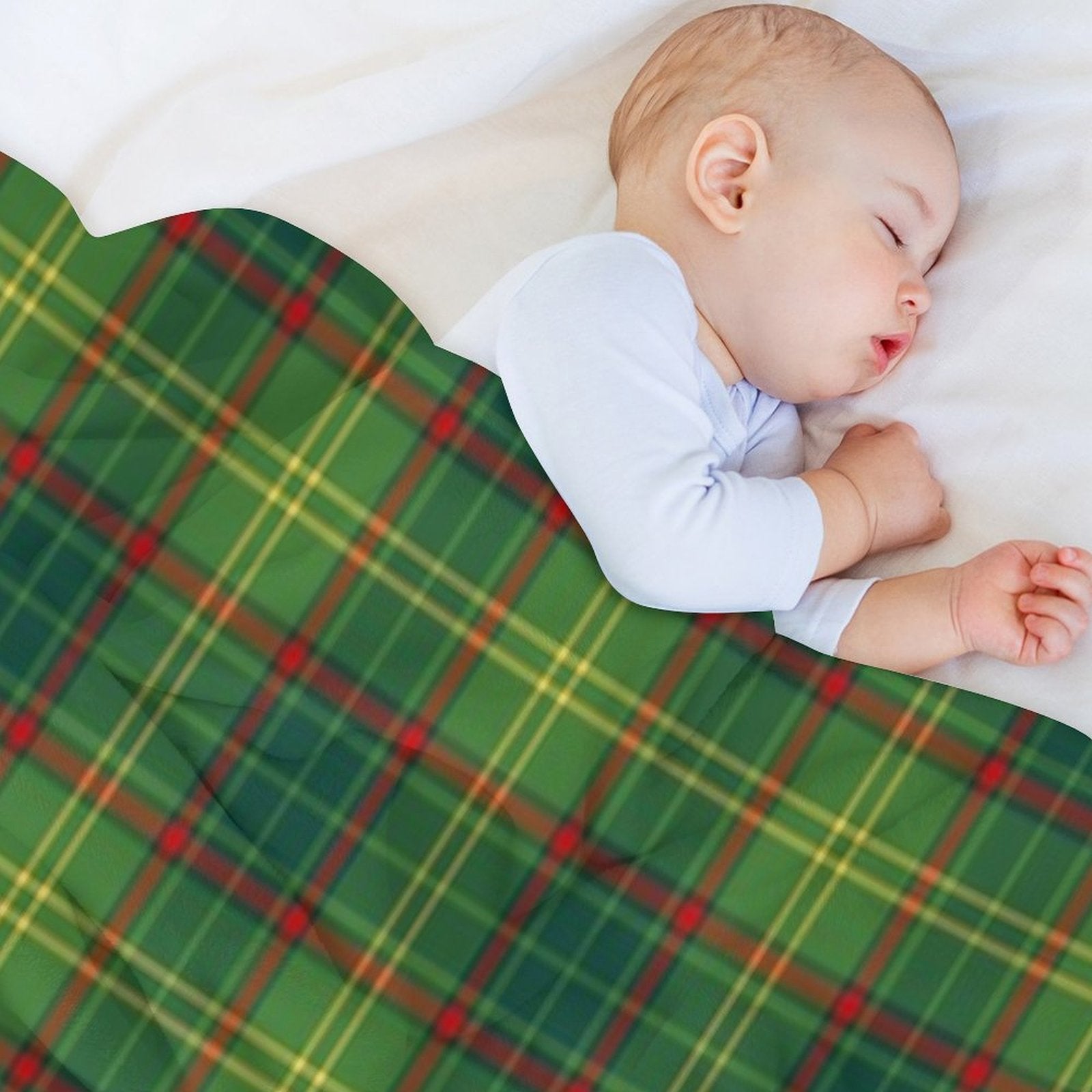 County ARMAGH Tartan  Official Armagh Tartan, Ulster, Ireland Gift-ready Throw Blanket