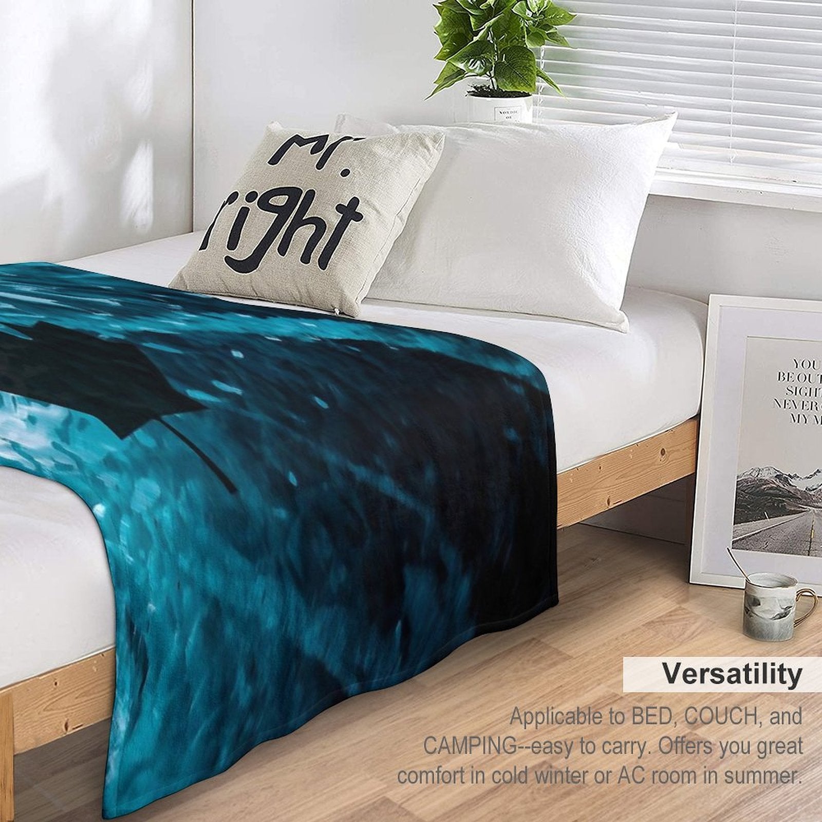 Dark Ice Machine-washable Throw Blanket