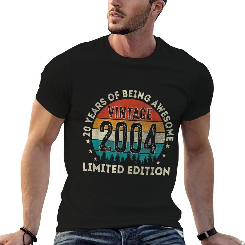 Vintage 2004 20th Birthday Retro Gift Men Women 20 Years Old  Durable T-Shirt