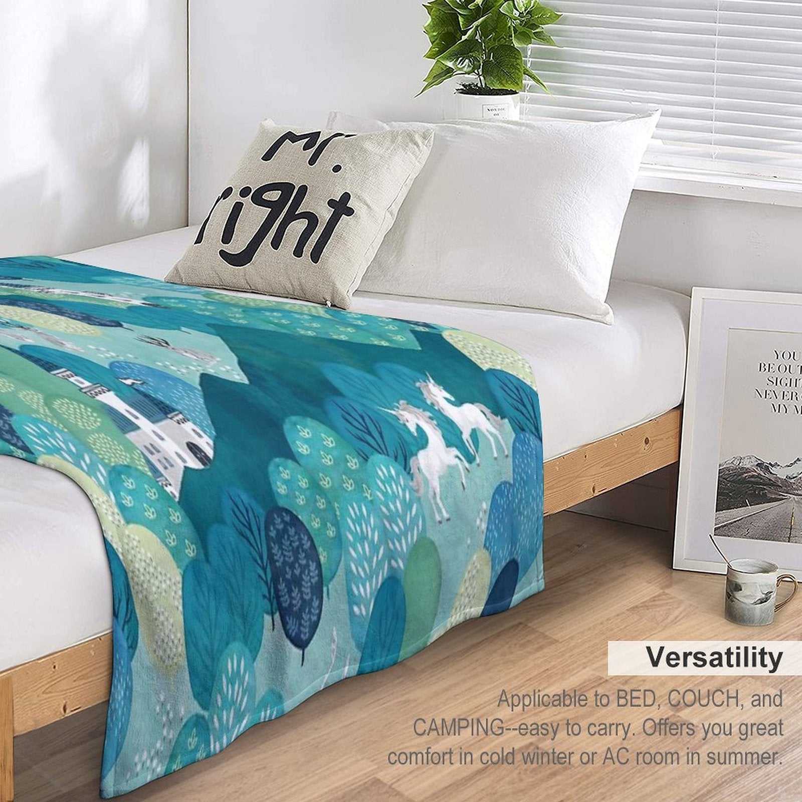Enchanted Forest Green Wrinkle-free Throw Blanket