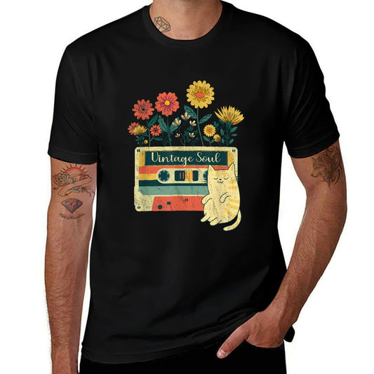 Vintage Cat for Women - Retro Soul Flowers Wildflower  Classic T-Shirt