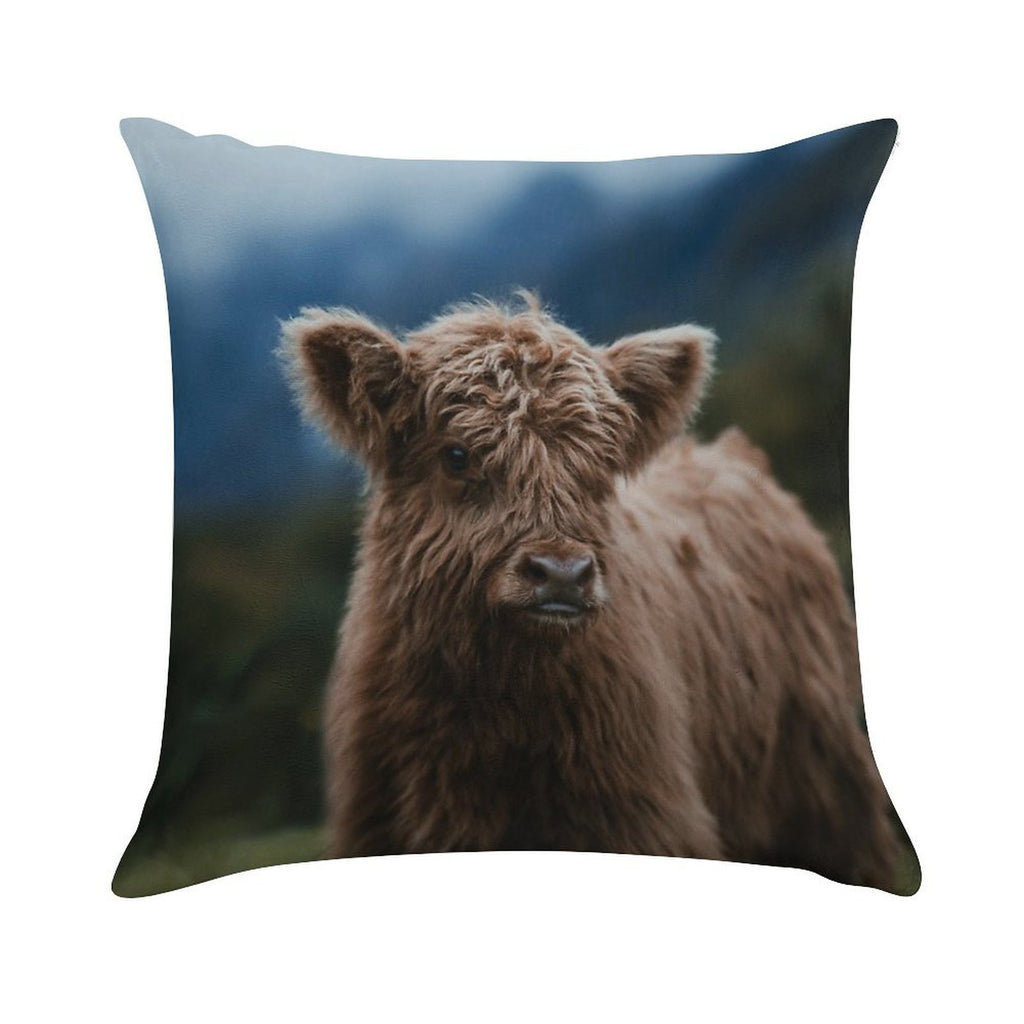 Baby Highland Cow Soft Reinforced Edging Throw Pillow