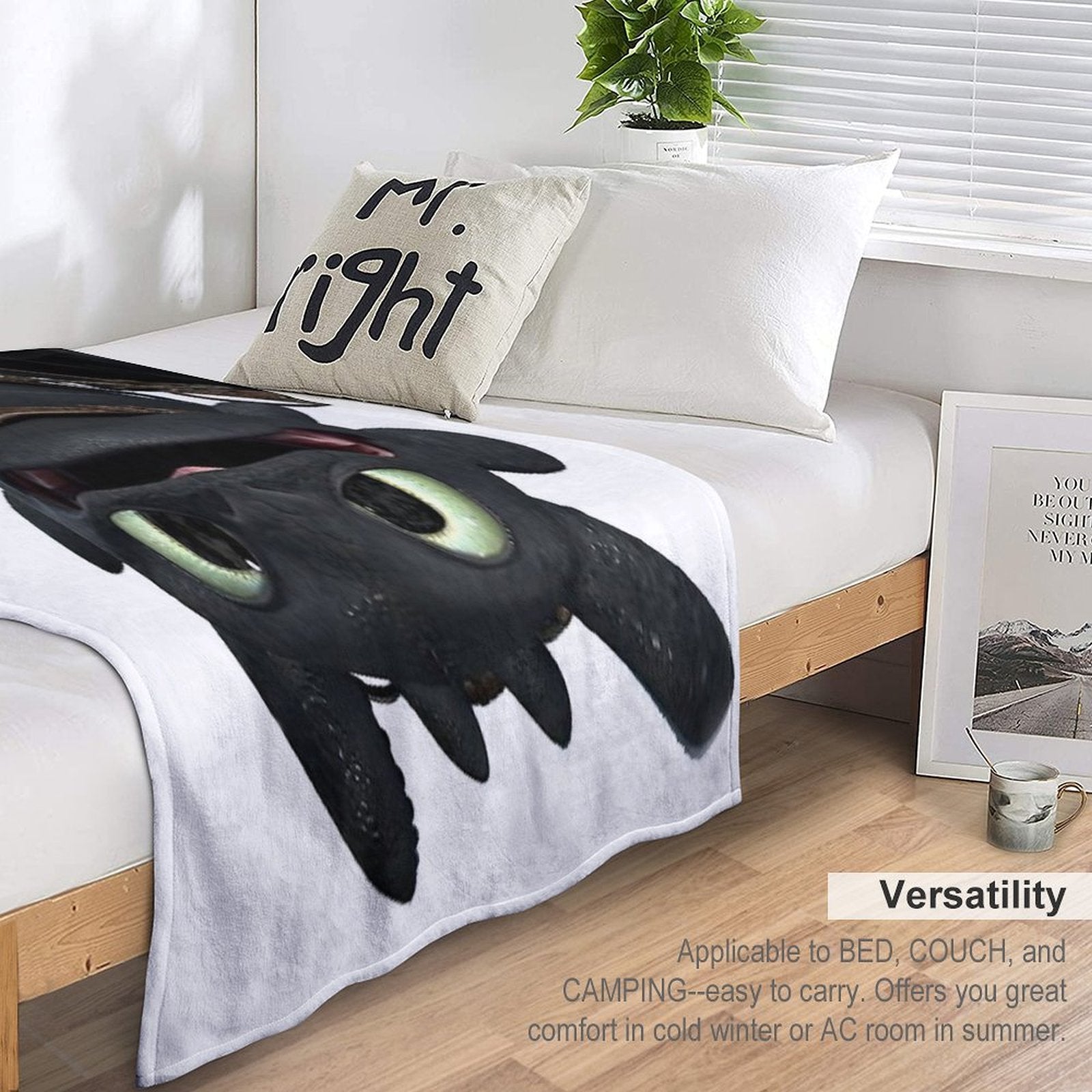 Upside Down Toothless Wrinkle-free Throw Blanket