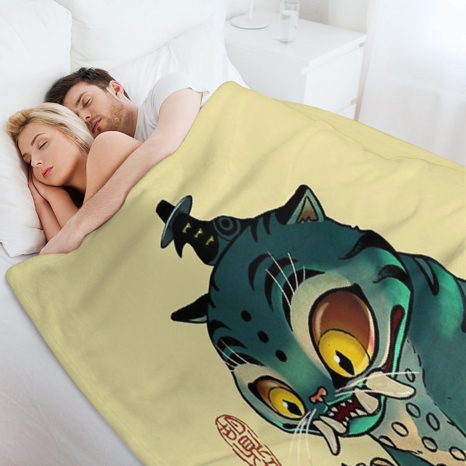 Korean Tiger And Magpie Derpy And Sussie Demon Hunters KPop Asian Fantasy Frog Illustration Shrink-resistant Throw Blanket