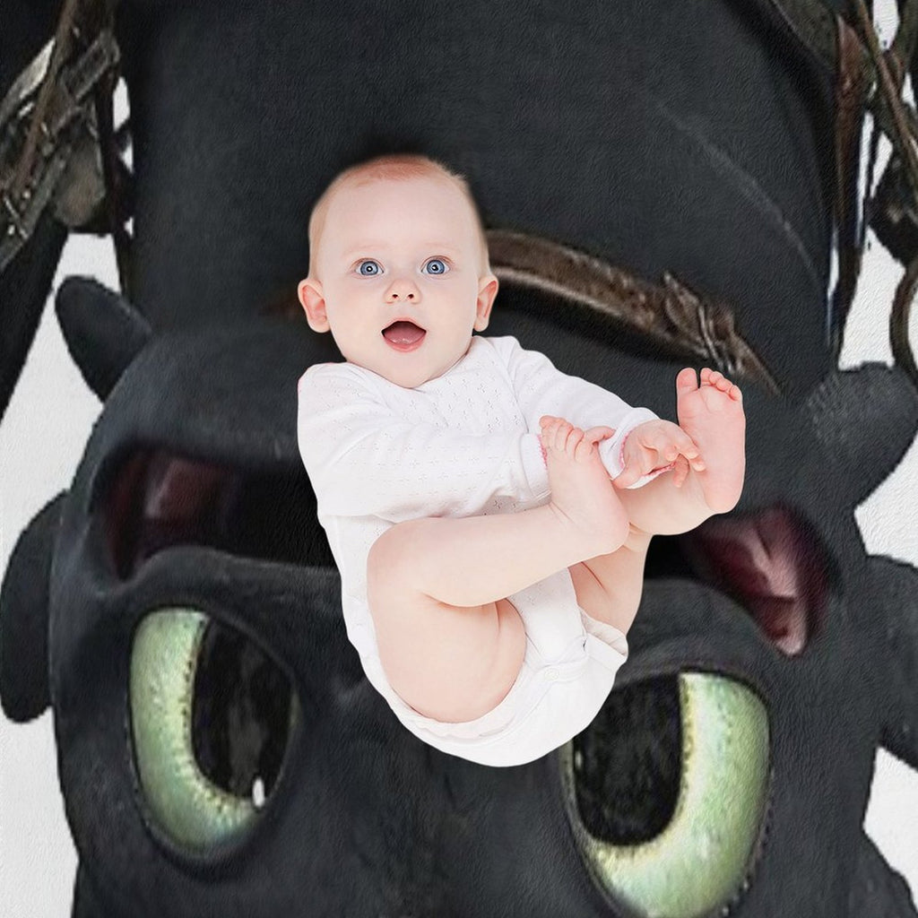 Upside Down Toothless Wrinkle-free Throw Blanket