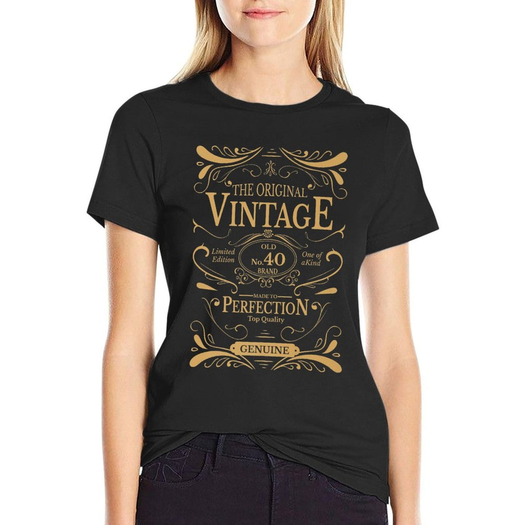 40th Birthday Gift Aunt Uncle Age 40 Year Old Mom Dad Premium  Moisture-wicking T-Shirt