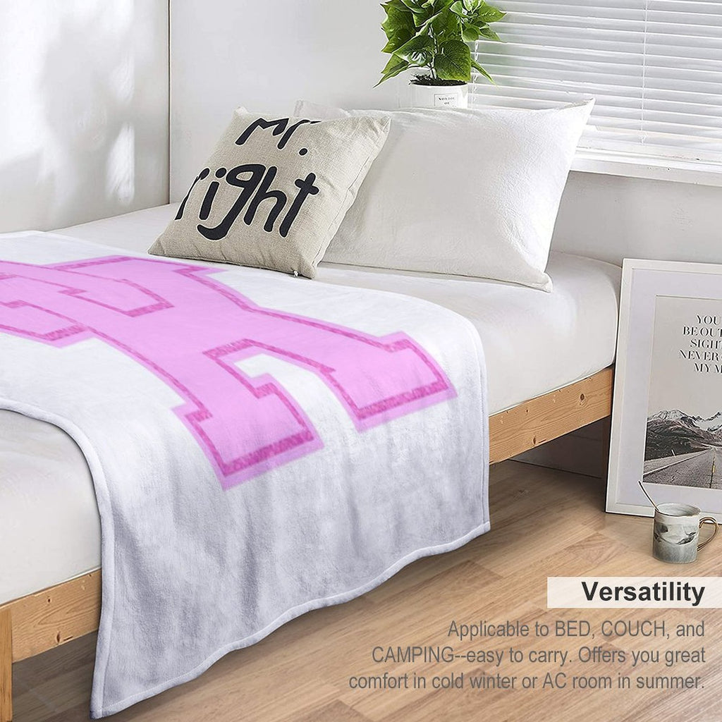 University of Kentucky Logo Travel-friendly Throw Blanket