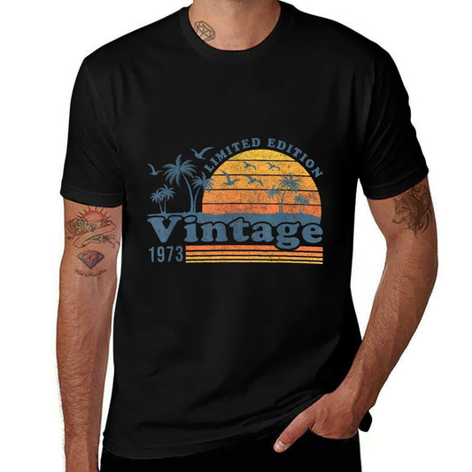 Summer Vintage 1973 Limited Edition 52 Years Old 52th  Cotton T-Shirt