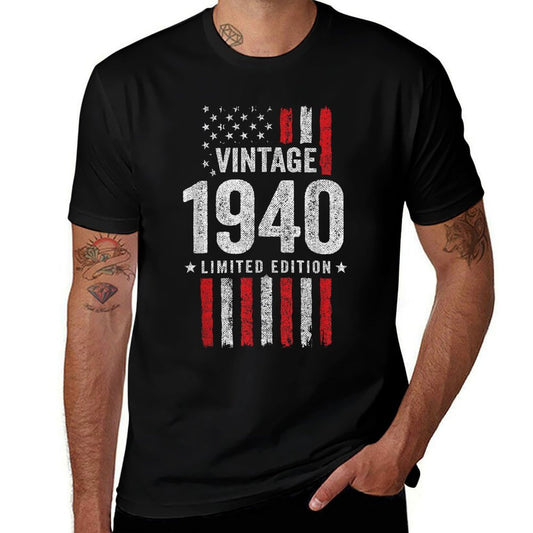 1940 Birthday - Born in 1940 - Limited Edition Vintage 1940  Tagless Design T-Shirt