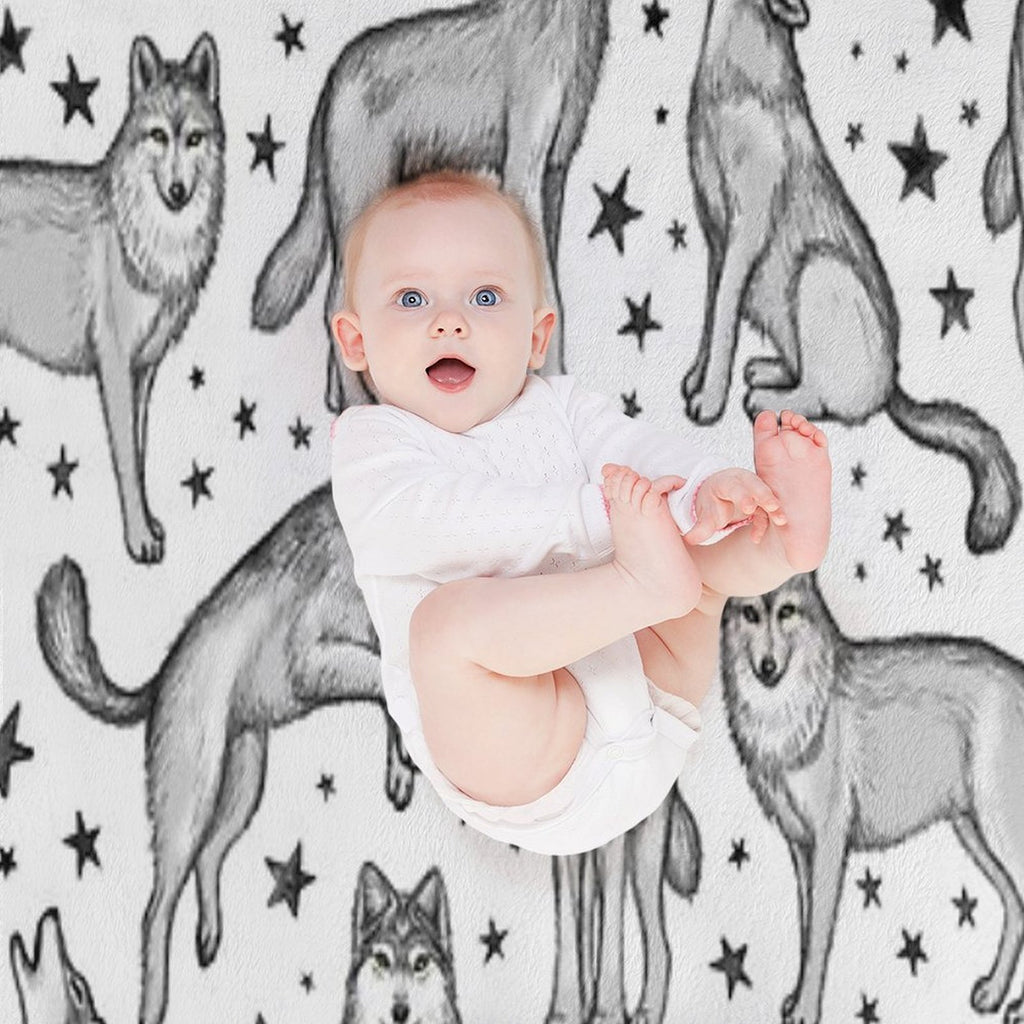 Wolves And Stars on White Quick-dry Throw Blanket