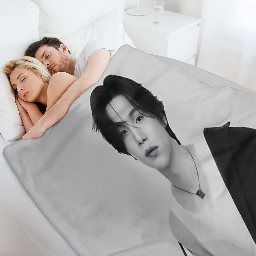 Min Yoongi BTS Suga Agust D Monochrome All-season Throw Blanket