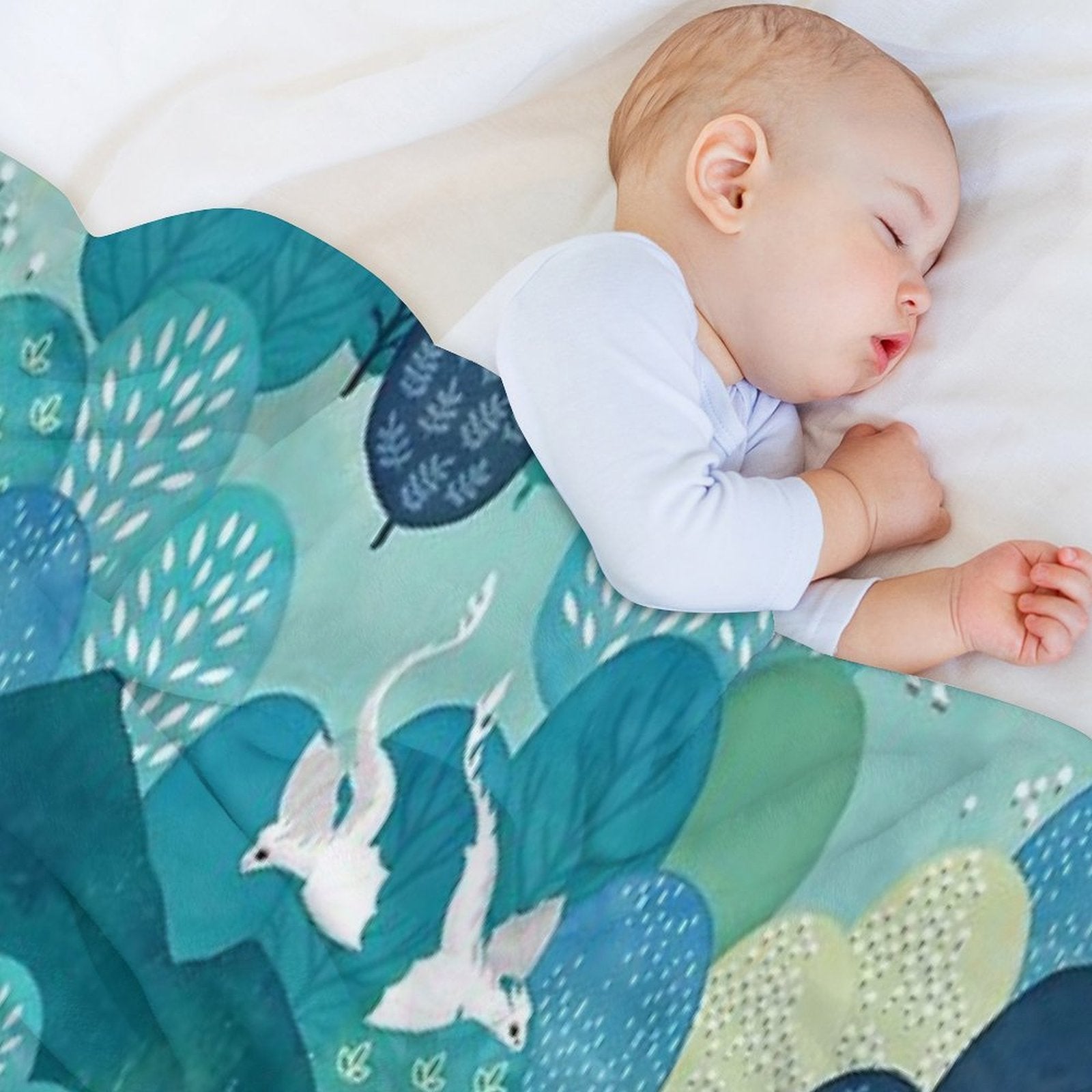 Enchanted Forest Green Wrinkle-free Throw Blanket