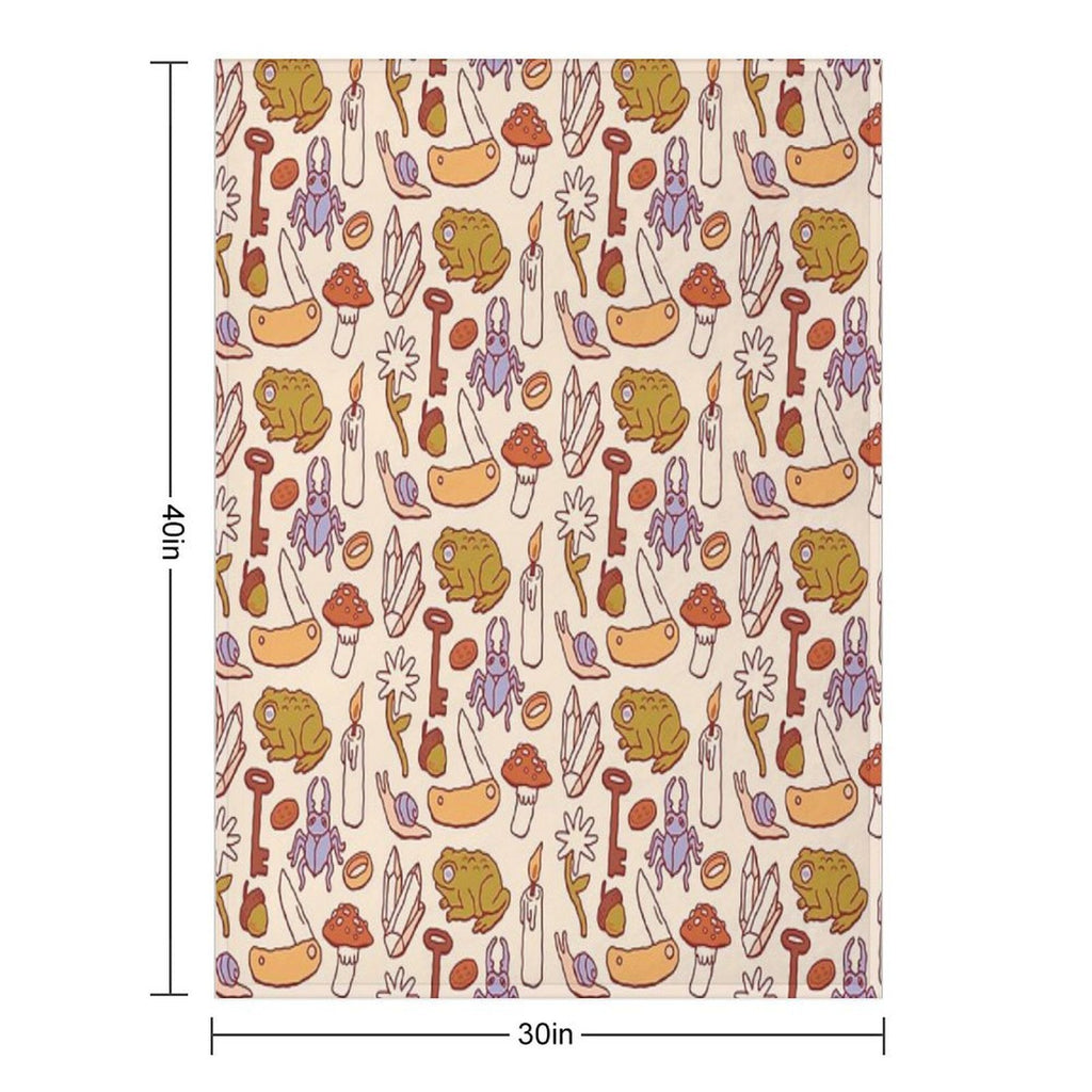 Trinkets & Treasures Lightweight Throw Blanket