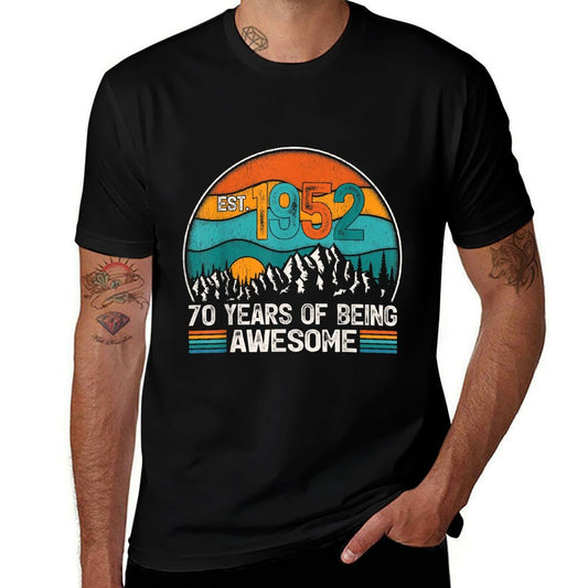 Vintage Est. 1952 70 Years Of Being Awesome 70th Birthday  Easy-care T-Shirt