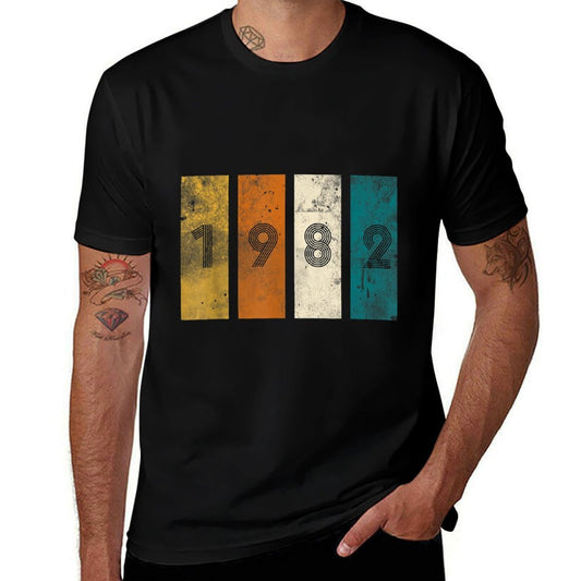 Vintage Retro 1982 40th Birthday  Rolled Sleeves T-Shirt