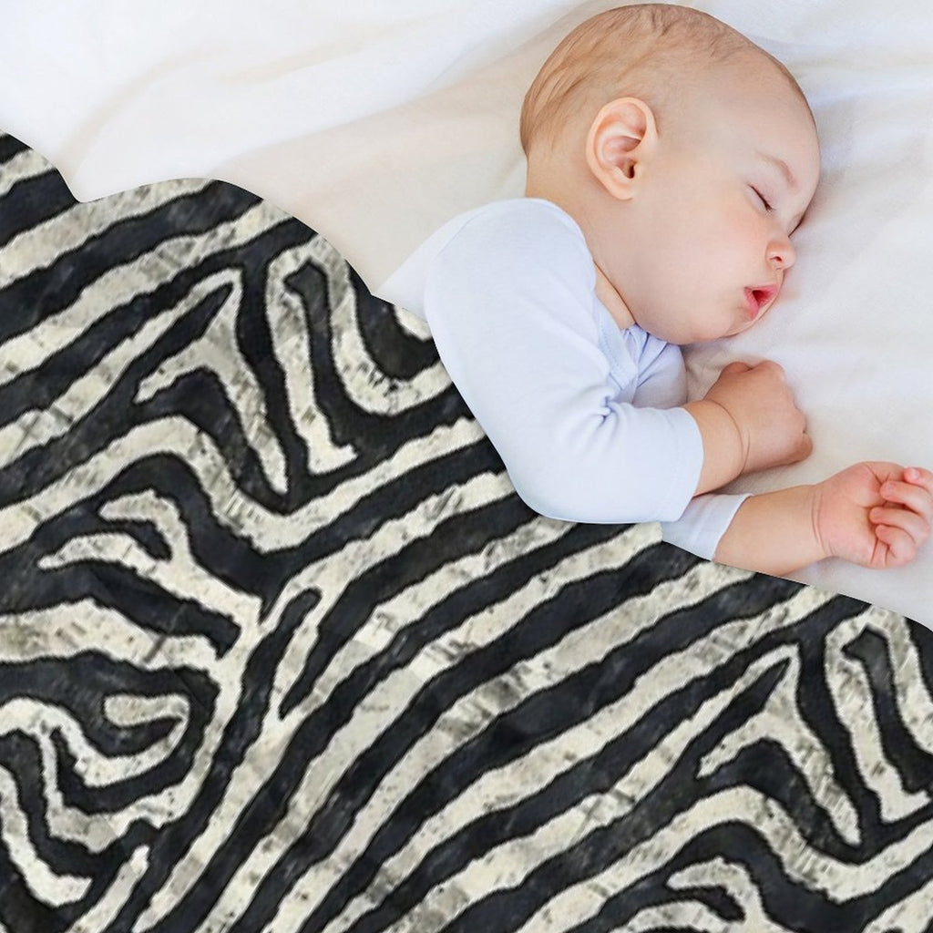 Bold Black And White Animal Stripes Anti-pilling Throw Blanket