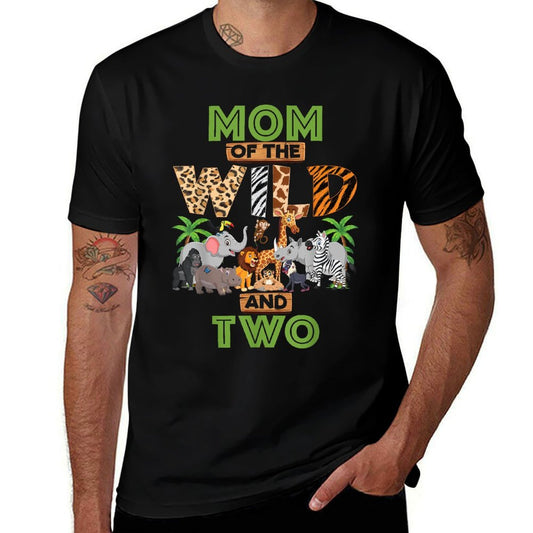 2nd Birthday Zoo Safari Jungle Mom Of The Wild And Two  Graphic-printed T-Shirt