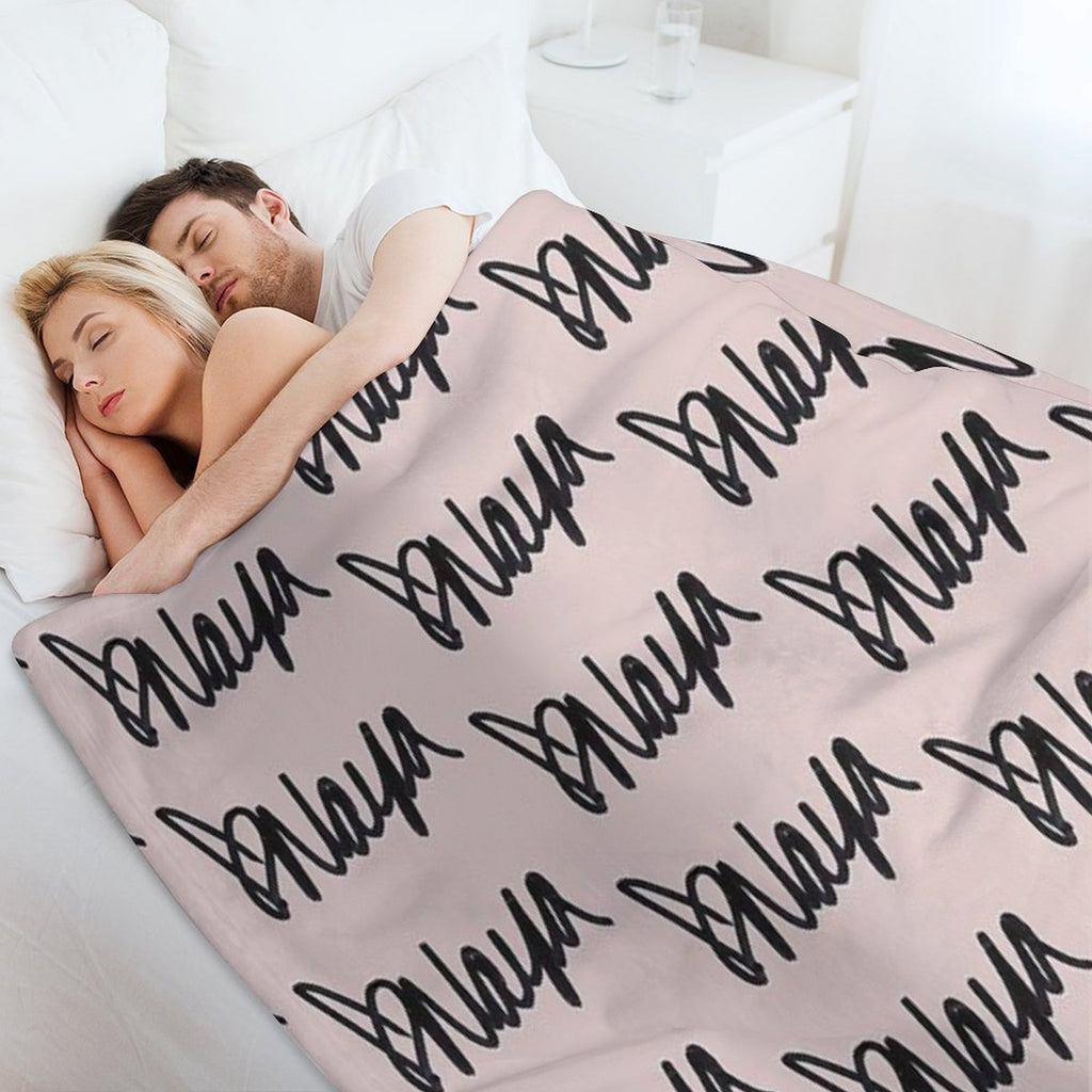 Naya Rivera Autograph Machine-washable Throw Blanket