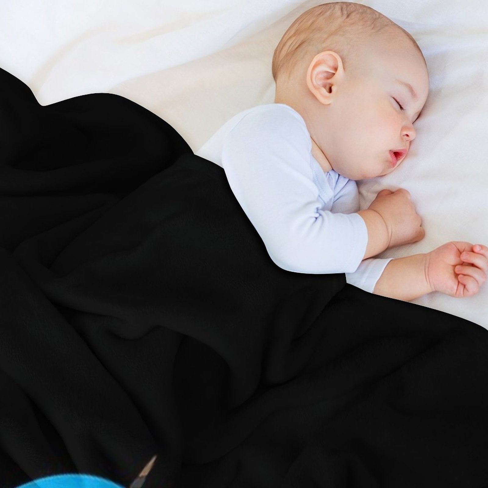 Iamsanna Moody Shrink-resistant Throw Blanket