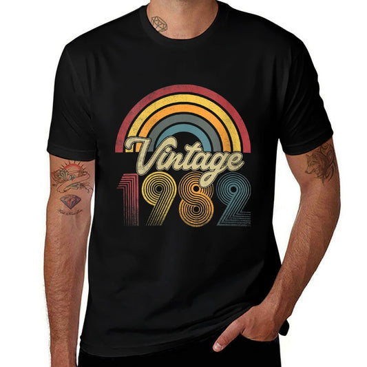 Womens 40th Birthday Gifts For Men Women Vintage 1982 Retro  Rolled Sleeves T-Shirt