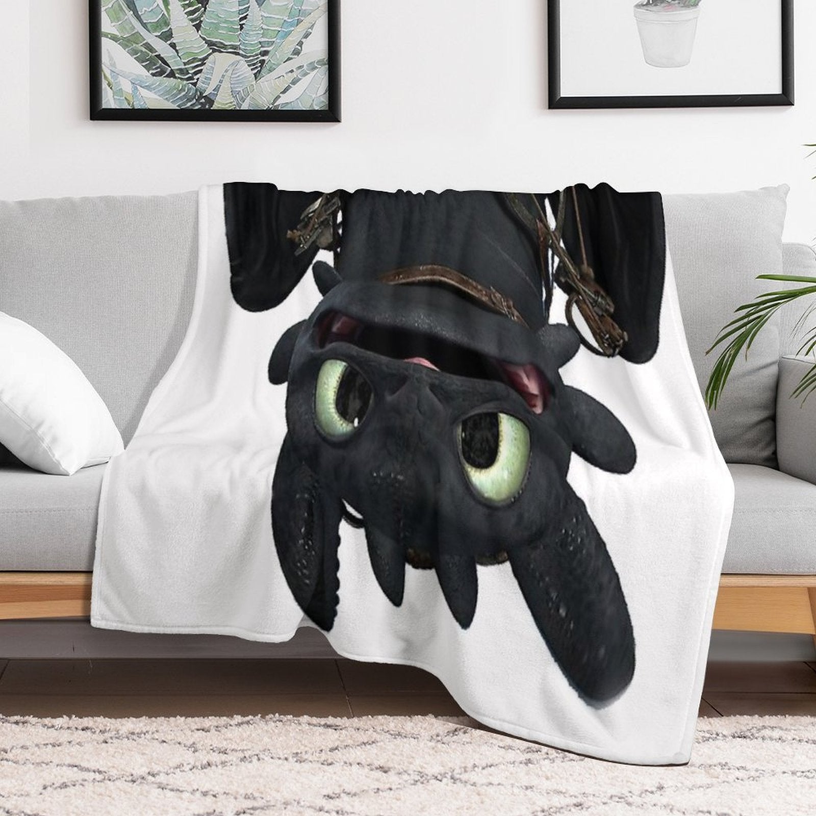 Upside Down Toothless Wrinkle-free Throw Blanket