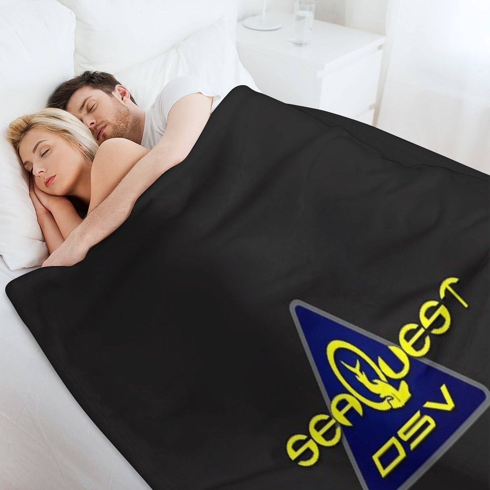 SeaQuest DSV Logo Comfort Throw Blanket
